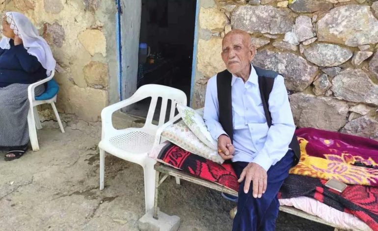 136 Yaşındaki Mehmet Reşit Dede’nin Hikayesi