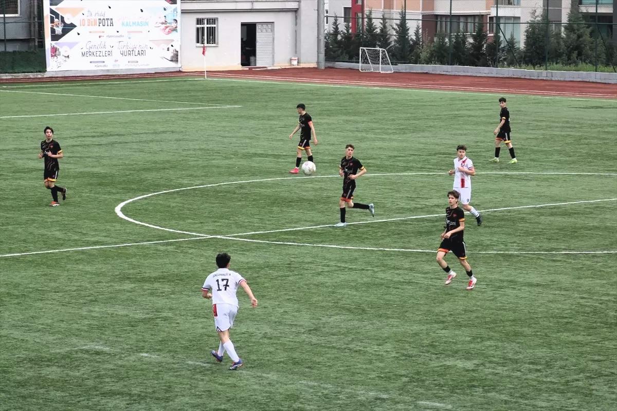 16 Yaş Altı Futbol Şampiyonası Karabük’te Devam Ediyor