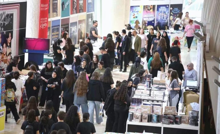 Antalya’da Karavan Fuarı Açıldı