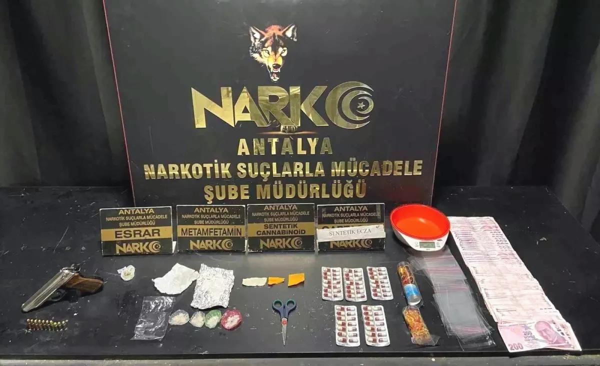 Antalya’da Uyuşturucu Operasyonu: 12 Gözaltı
