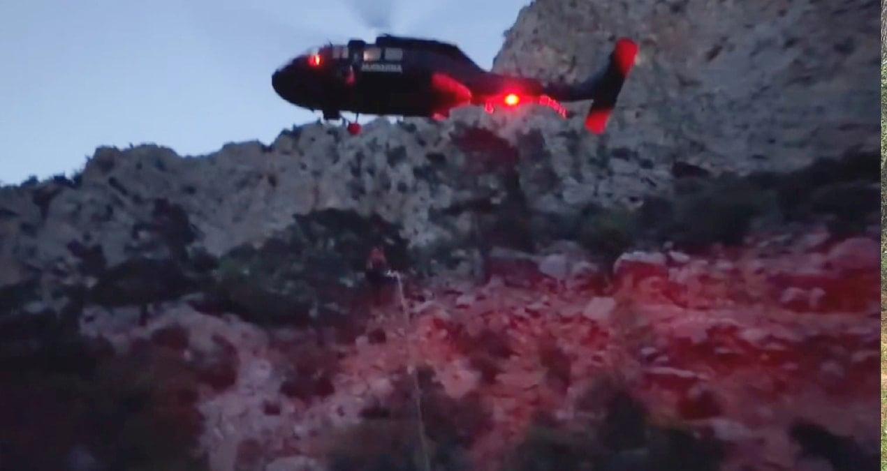 Araç yolu bulunamadı, helikopterle kurtarıldı