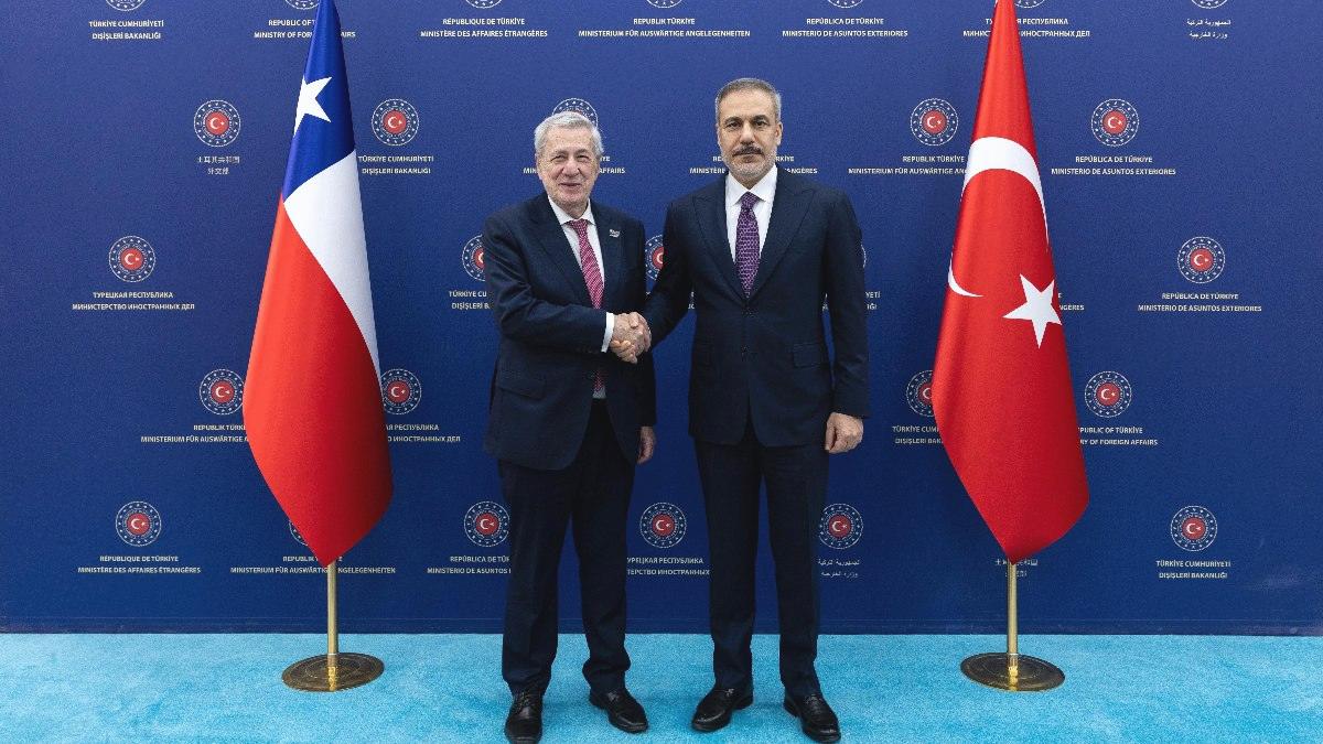 Bakan Fidan, Şilili mevkidaşı Klaveren ile bir araya geldi