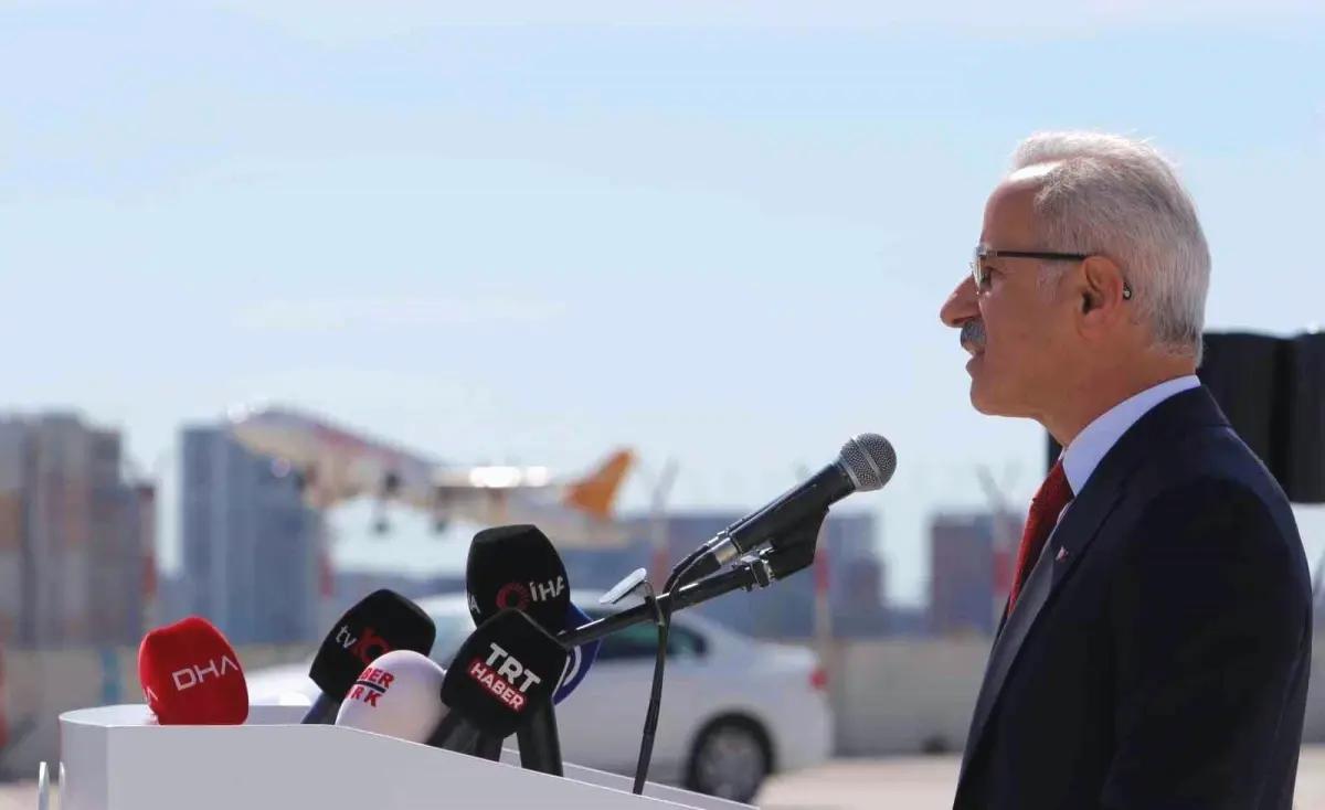 Bakan Uraloğlu: “23 yılda dünya nüfusunun neredeyse yarısı kadarını uçurduk”
