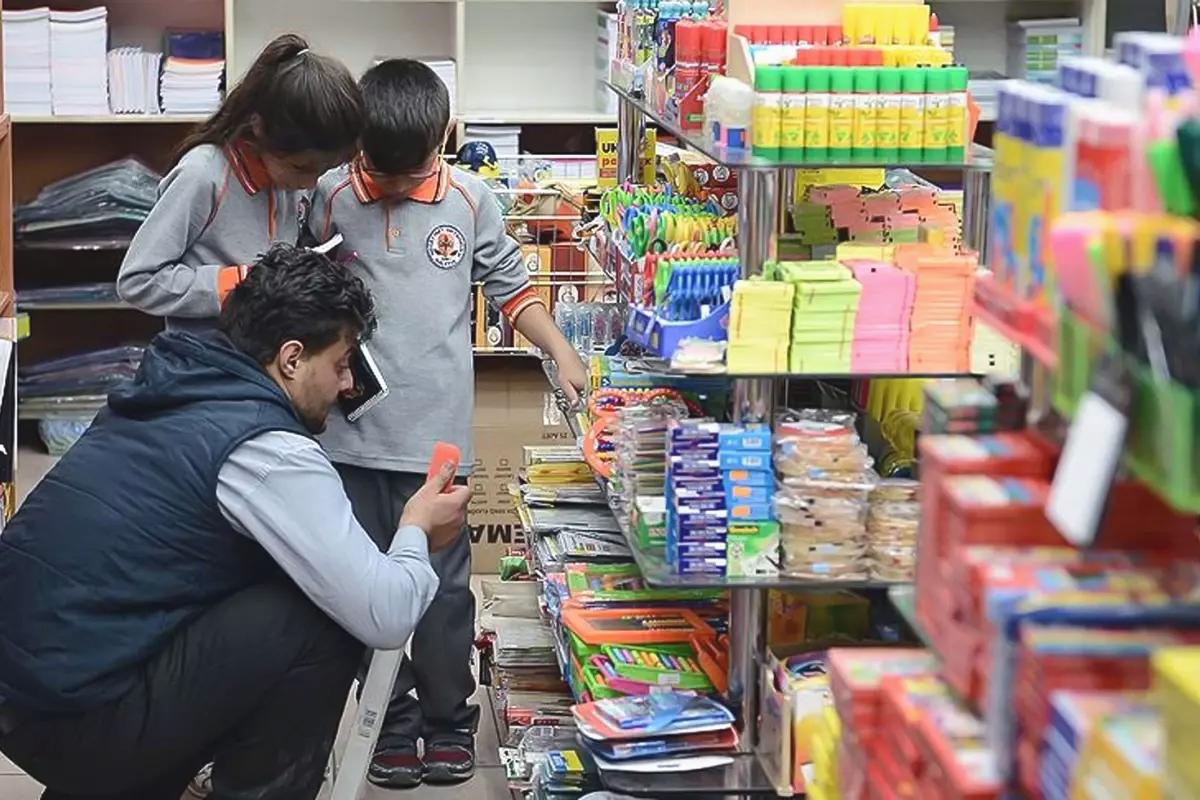 Bakanlık “çocuklar için tehlikeli” dedi, bütün kırtasiyelerden toplatılıyor