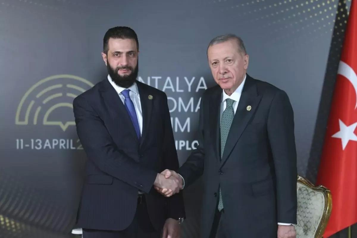 Cumhurbaşkanı Erdoğan, Ahmed Şara ile görüştü