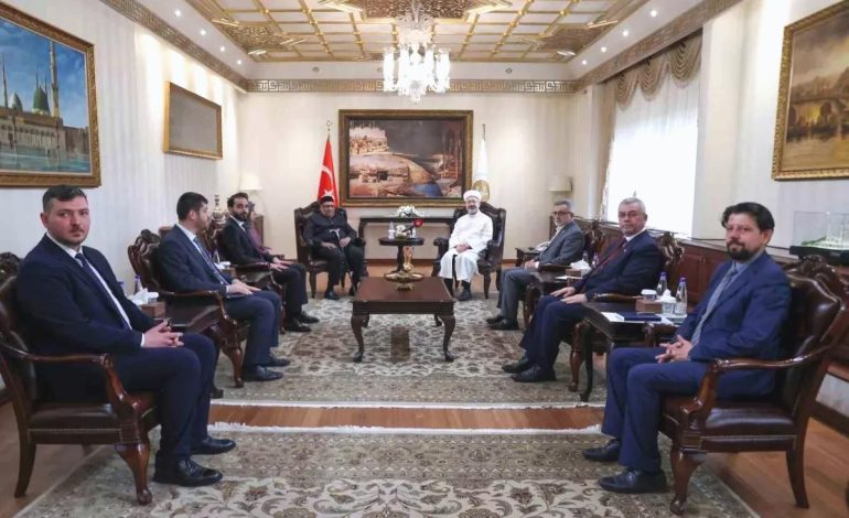 Diyanet’ten İsam El-Beşir’e Ziyaret