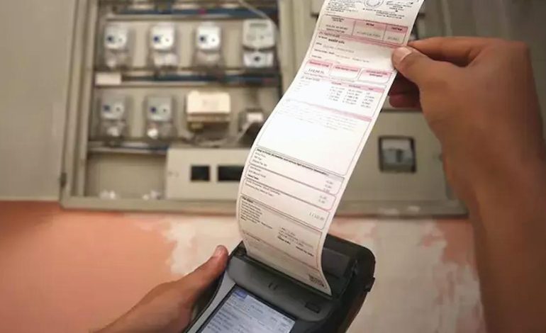 Elektriğe bir zam daha yapılacak mı? Bakandan açıklama geldi