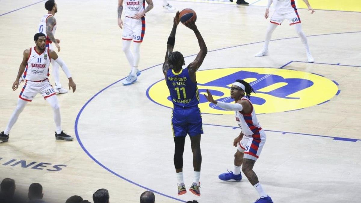 EuroLeague’de normal sezonun en iyi 5’i belirlendi