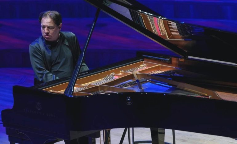 Fazıl Say’ın 50. yıla özel konserine büyük ilgi