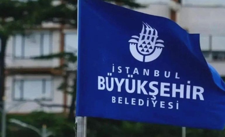 İBB’ye yolsuzluk soruşturmasında mahkeme, “örgüt elebaşına bağlılık” vurgusu yaptı