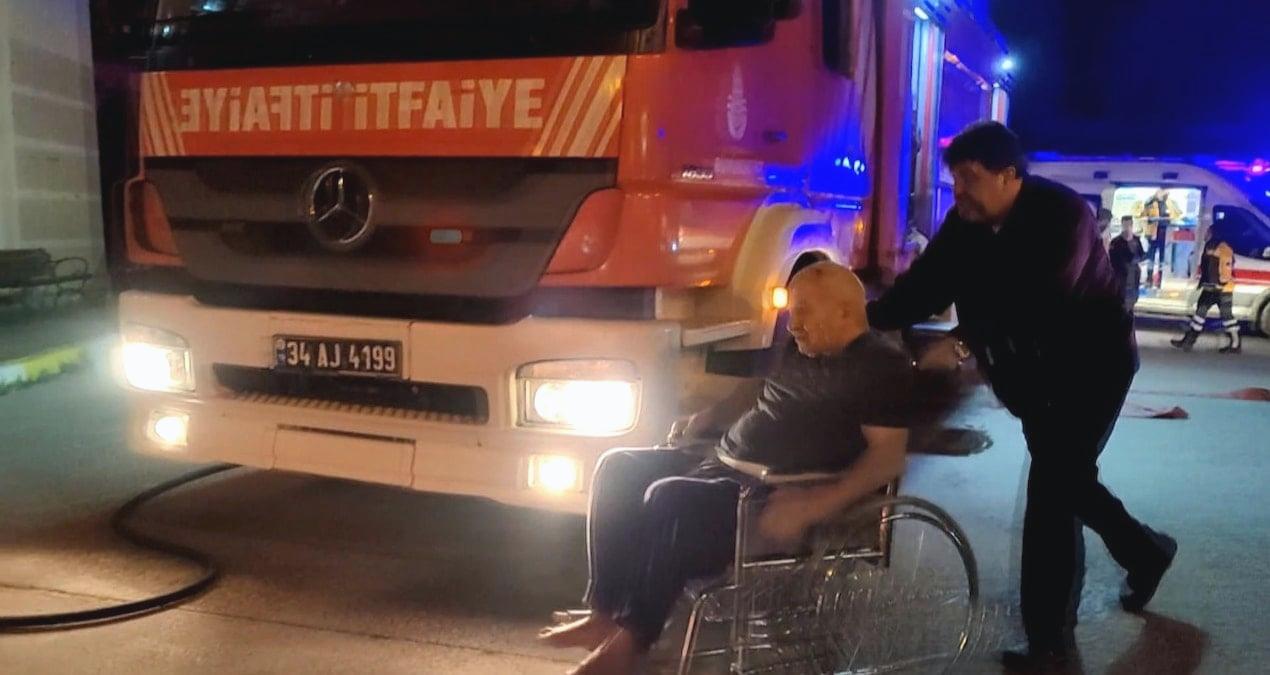 İstanbul’da Huzurevi’nde yangın: 17 kişi hastaneye kaldırıldı