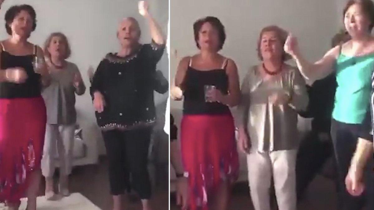İzmir Marşı’nı zikir halkası oluşturarak söyleyen kadınlar gündem oldu
