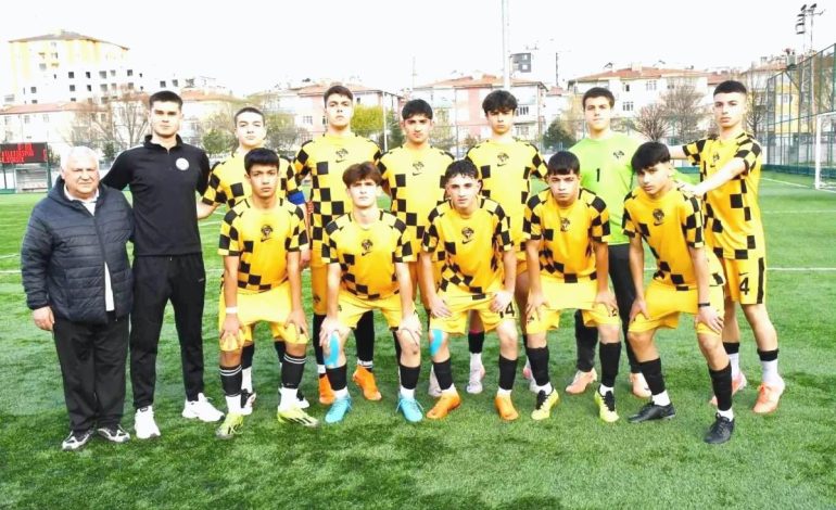 Kocasinan Şimşekspor U15, Şampiyon!