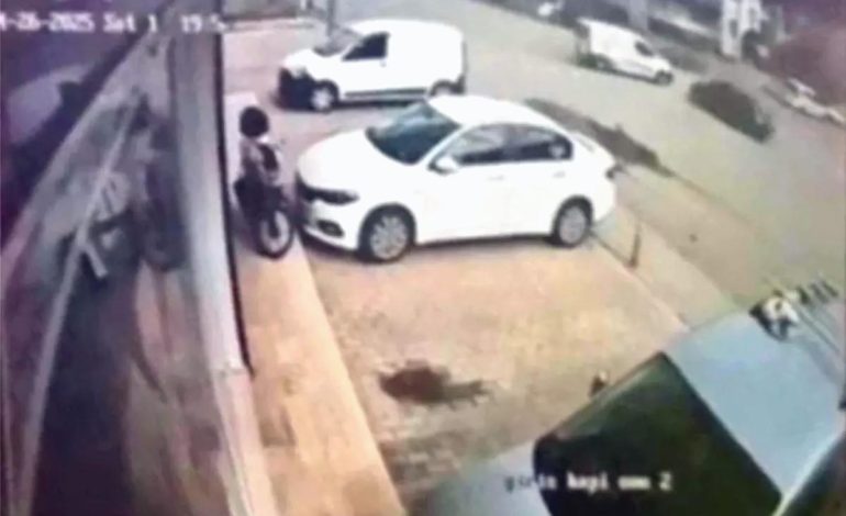 Konya’da İki Araç Birbirine Çarptı