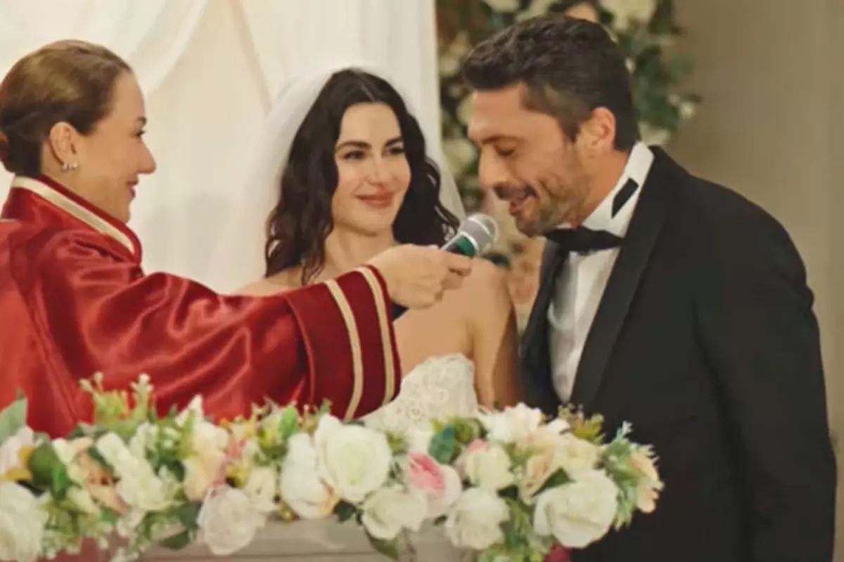 Nesrin Cavadzade ve Pamir Pekin aşkı sona erdi