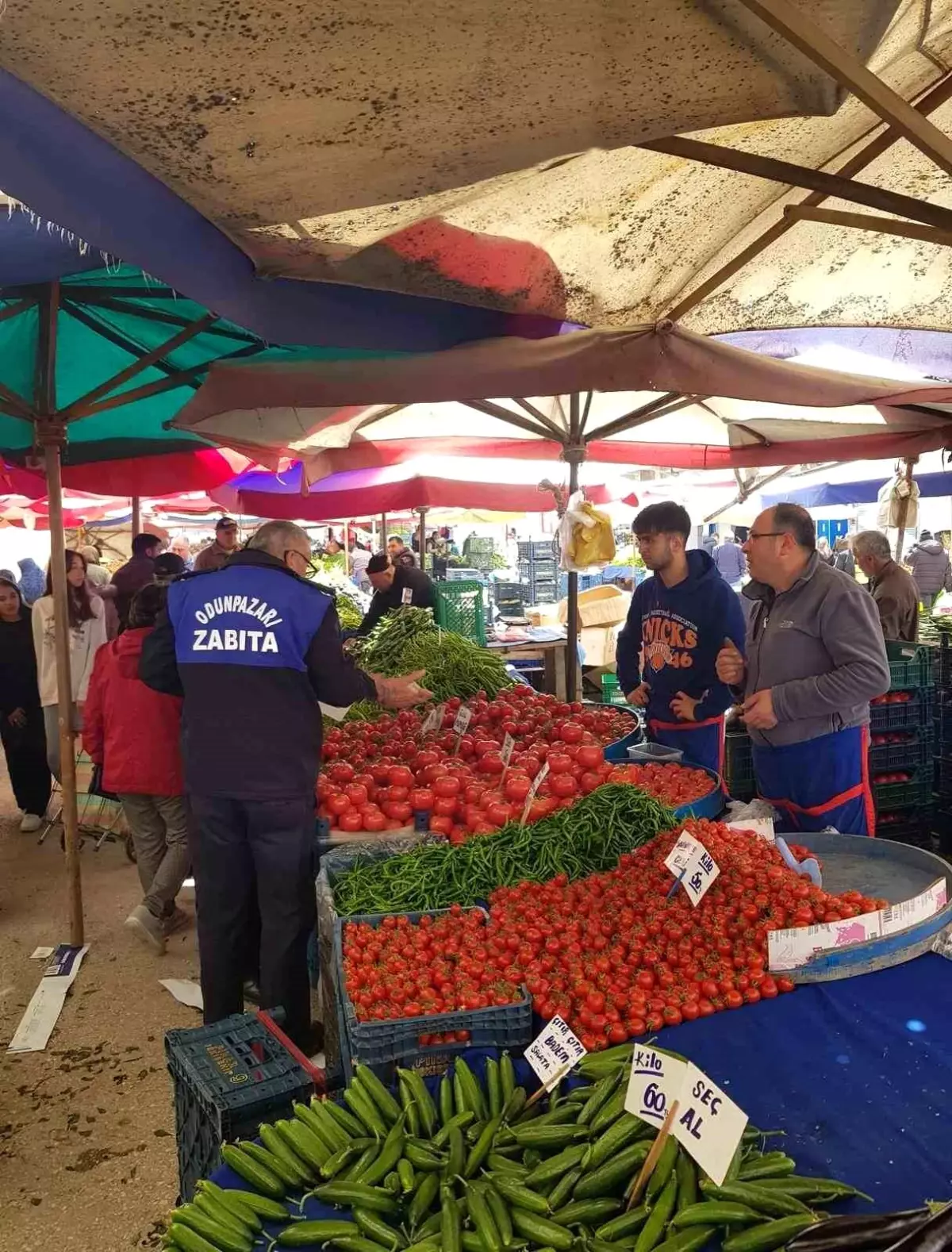 Odunpazarı Belediyesi’nden Semt Pazarlarında Denetim