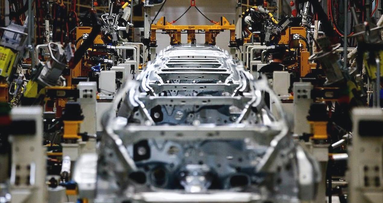Otomotiv devi 2,5 milyar euroya satıldı