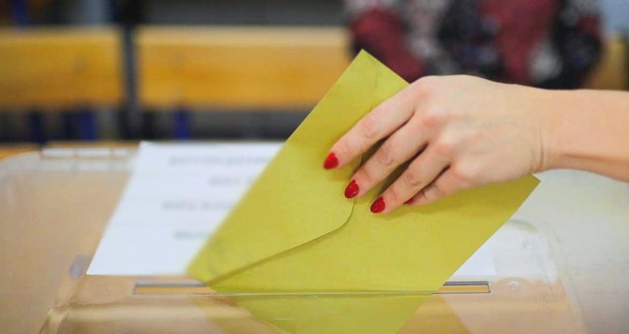 Siyaset tarihine damga vuran Mart ayının ardından Nisan ayının ilk anketi belli oldu