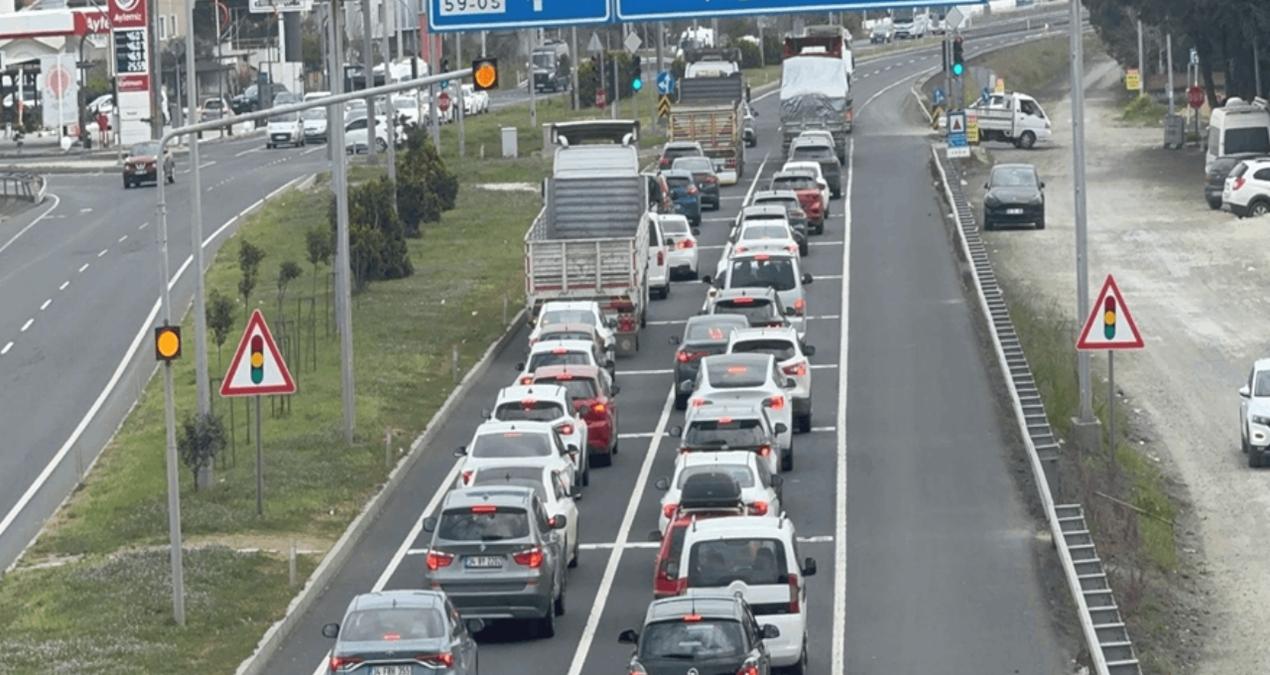 Tekirdağ-İstanbul kara yolunda trafik kilitlendi