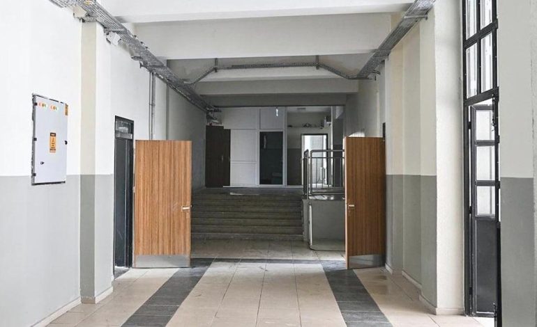 Vali ‘hepsi sağlam’ demişti: İstanbul’da 4 okul binası boşaltıldı