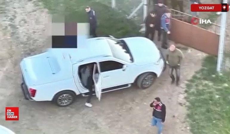Yozgat’ta çatıya saklanan firari hükümlü jandarmanın operasyonu ile yakalandı
