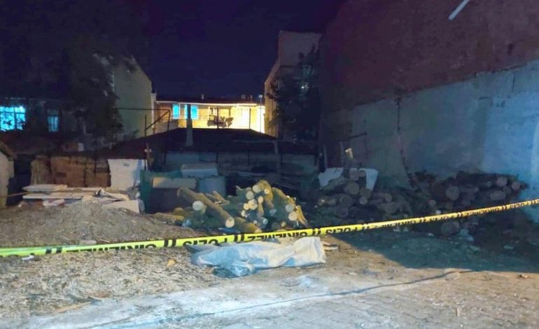 14 yaşındaki çocuk dehşet saçtı! Genç kadının boğazını keserek altınlarını çaldılar