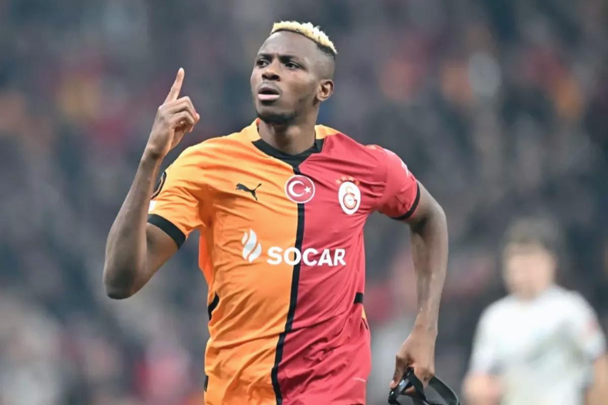 15 dakikada 2 gol! Osimhen kariyeri rekorunu kırdı