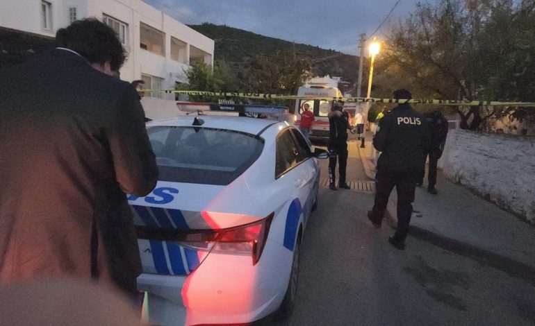 16 yaşındaki çocuk odasında başından silahla vurulmuş halde bulundu
