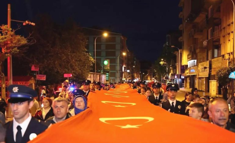 19 Mayıs Yürüyüşü Coşkuyla Yapıldı