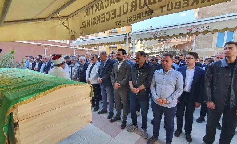 20. Dönem Manisa Milletvekili Abdullah Akarsu Son Yolculuğuna Uğurlandı