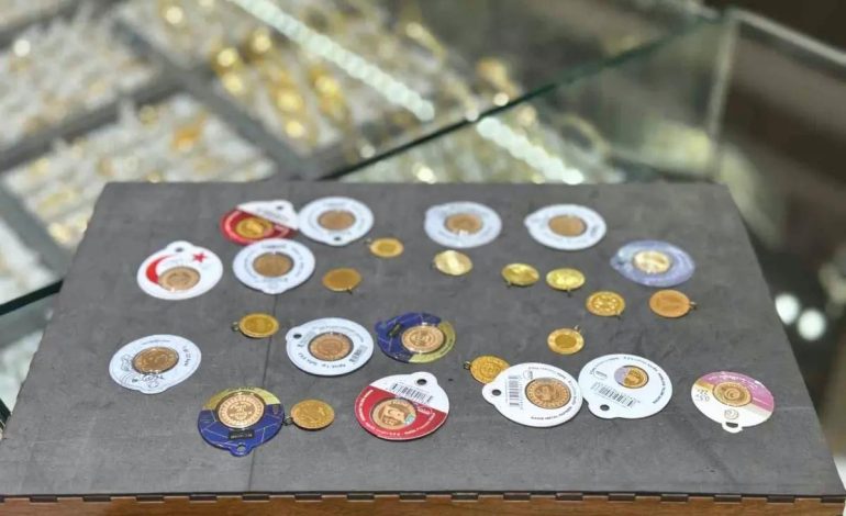 22 Ayar Altın Piyasada Dolaşımda