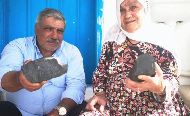 85 yaşındaki kadının bahçesine göktaşı olduğu düşünülen bir cisim düştü