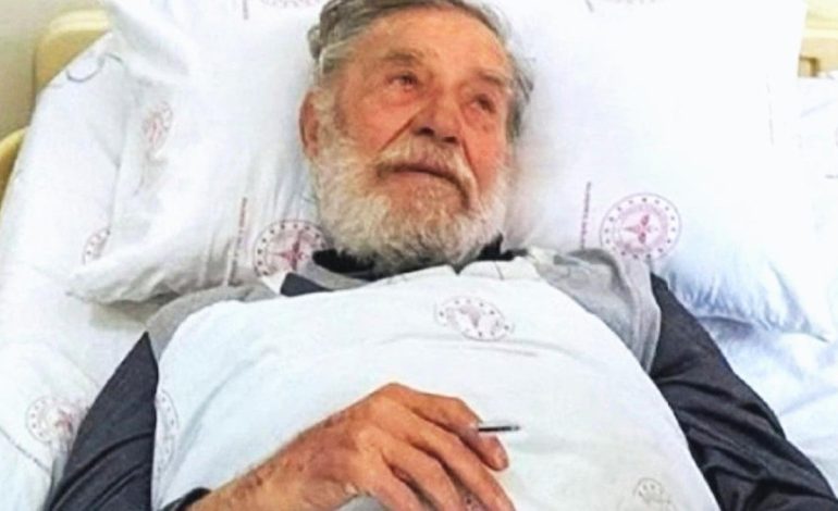 93 yaşındaki oyuncu düşerek kalçasını kırmıştı… Ahmet Mekin’in son durumu açıklandı