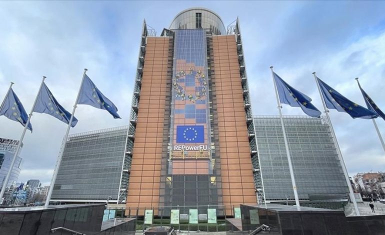 AB 150 milyar euroluk savunma paketinde anlaştı
