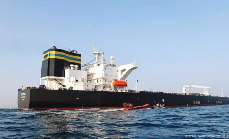 AB’den Rus Tankerlere Yaptırım