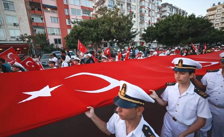 Adana ve Mersin’de 19 Mayıs Coşkusu