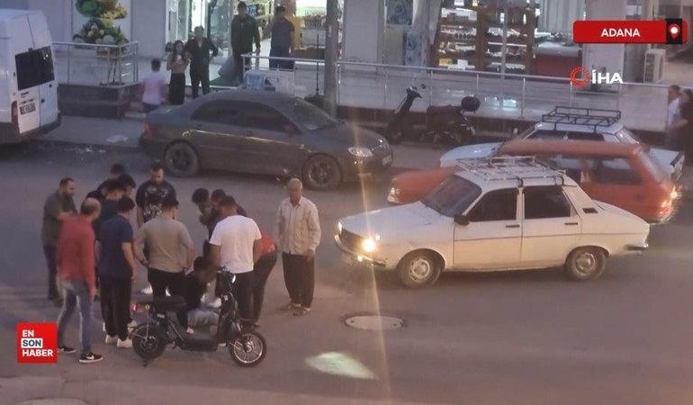Adana’da kaza yapan sürücüyü zorla ayağa kaldırdılar