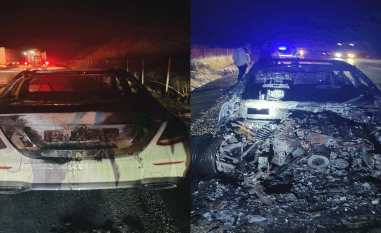 Adana’da seyir halindeki otomobil alev topuna döndü