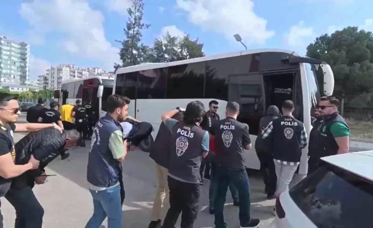 Adana’da Yasadışı Bahis Şebekesi Çökerildi