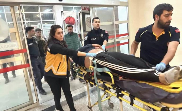 Adıyaman’da Feci Kaza: 1’i Ağır, 3 Yaralı
