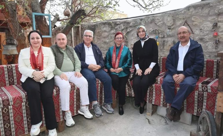 Afyonkarahisar’da Tarihi Ziyaret