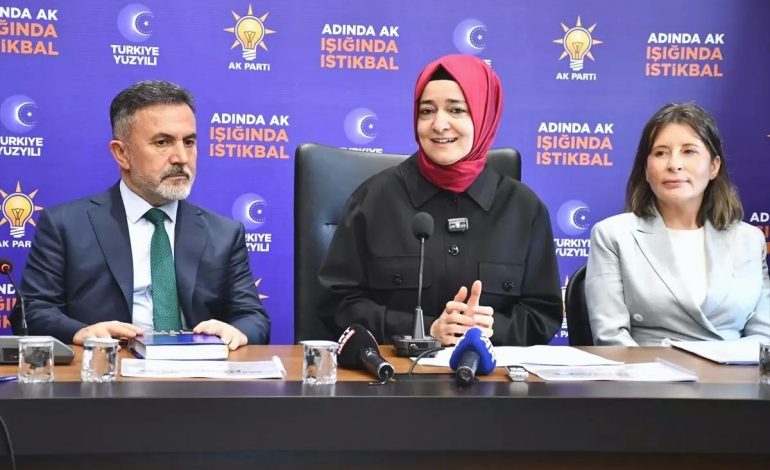 AK Parti Genel Başkan Yardımcısı Kaya, Adana’da Sosyal Politikalar İstişare Toplantısı’nda konuştu Açıklaması