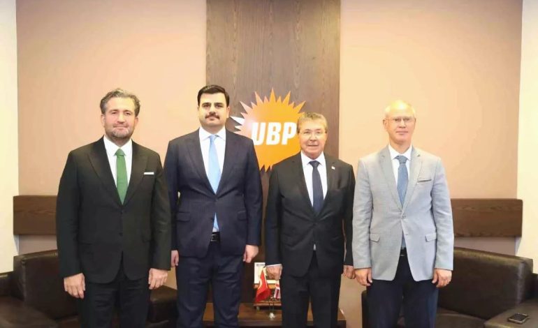AK Parti Genel Sekreteri İnan, KKTC Cumhurbaşkanı Tatar’ı ziyaret etti