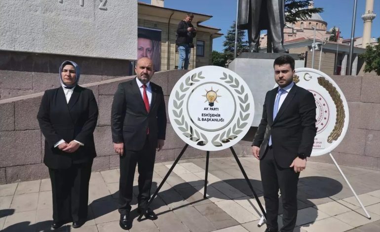 AK Parti İl Gençlik Kolları, 19 Mayıs Atatürk’ü Anma, Gençlik ve Spor Bayramı’nı kutladı