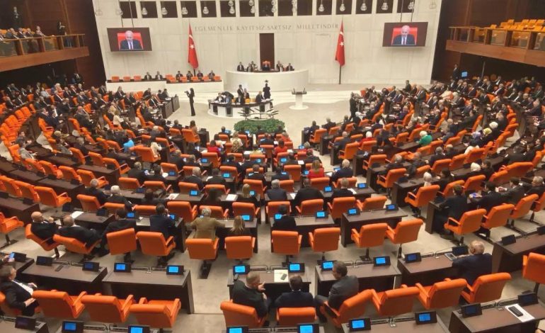 AK Parti’den Yeni Kanun Teklifi