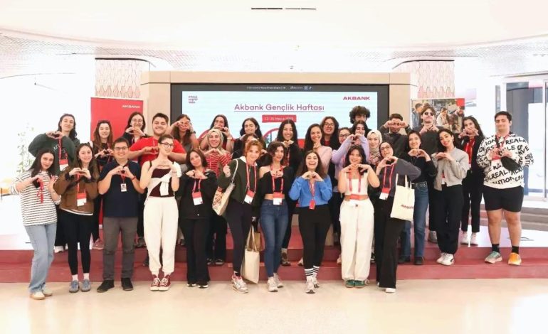 Akbank Gençlik Akademisi 4. Yılını Doldurdu