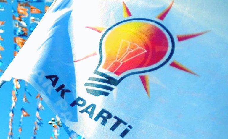 AKP kalelerini tek tek kaybediyor! 4 il el daha el değiştirdi…