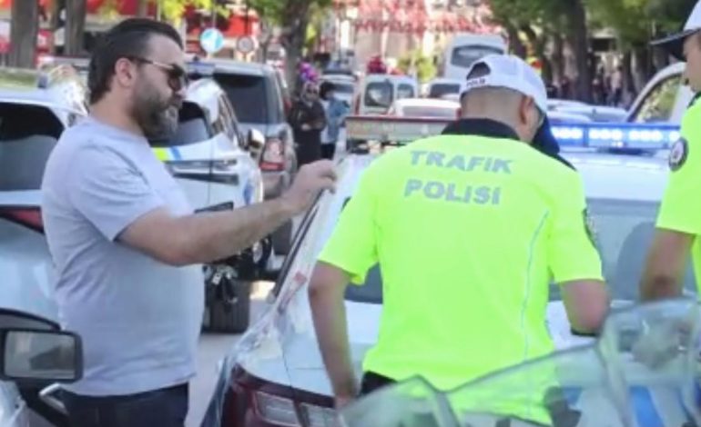 Aksaray’da kasksız ve ehliyetsiz kullandığı motosiklet, sigortasız çıktı