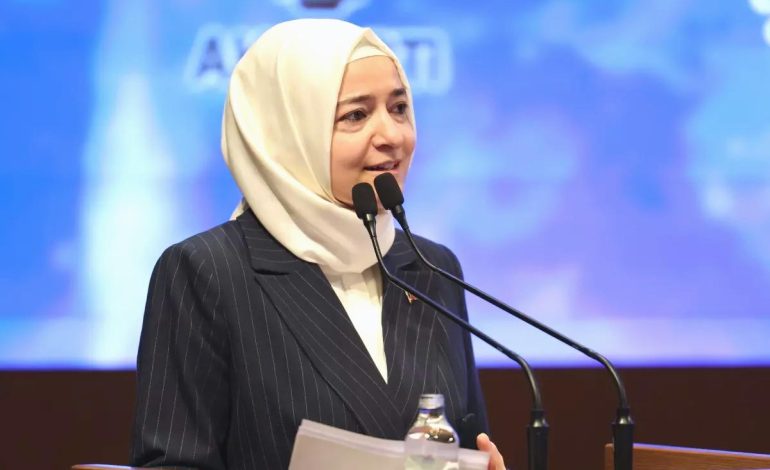 Ala: CHP Yolsuzluk Soruşturmasını Örtbas Etmeye Çalışıyor
