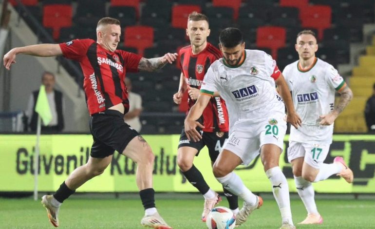 Alanyaspor’dan kritik zafer